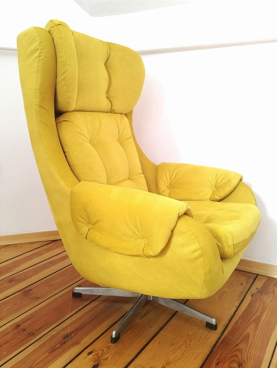 Image 1 of Vintage Swivel Chair From Up Závody / Rousinov, 1970S