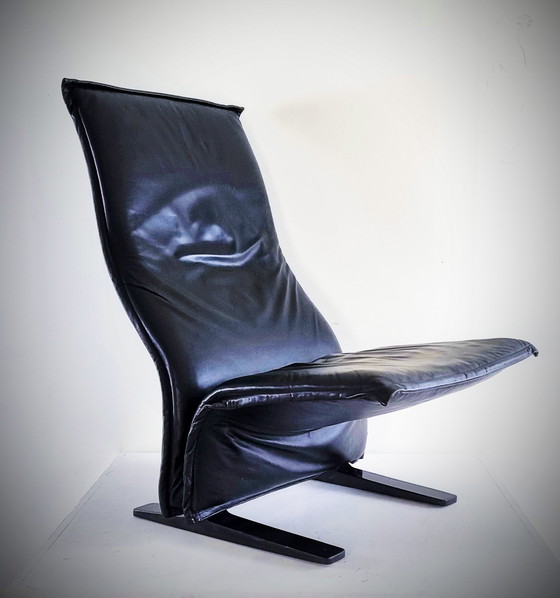 Image 1 of 2x Artifort Concorde F784 armchair in black leather version