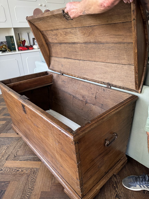 Large Oak Storage Trunk