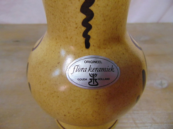 Image 1 of 7x Flora Gouda Holland vase