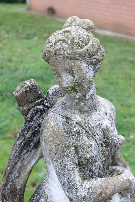 Diana Goddess Of The Hunt Garden Statue