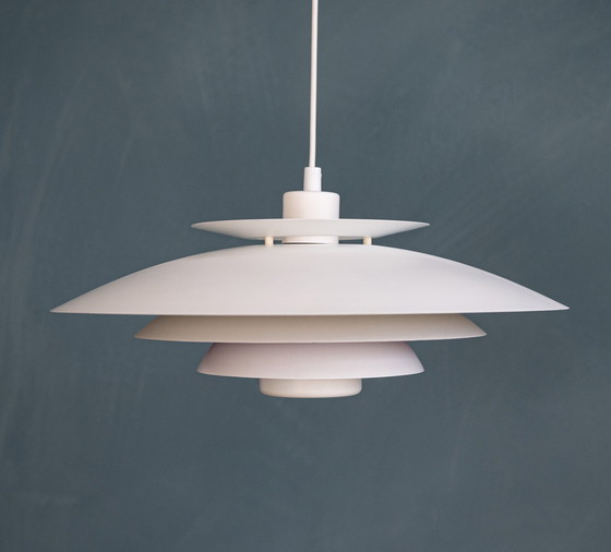 Image 1 of Form Light 52503 Danish White Pendant Lamp In Top Condition