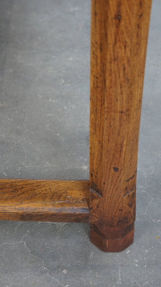 Image 1 of Mesa de comedor de roble con 2 cajones