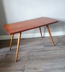 Table basse en bois du milieu du siècle