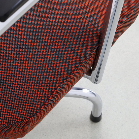 Image 1 of Vintage office chair with metal ottoman by Paul Schuitema for Fana, 1960