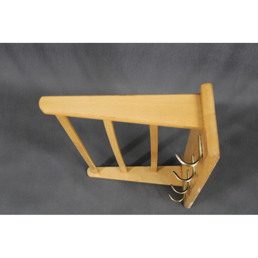 Par de percheros vintage de madera, Checoslovaquia, 1960