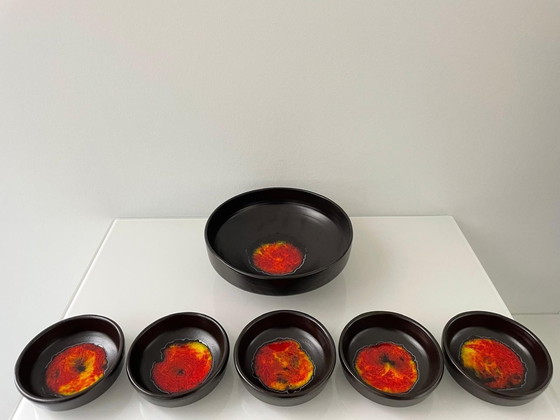 Image 1 of Retro 70'S Set Serving Bowl With Five Bowls