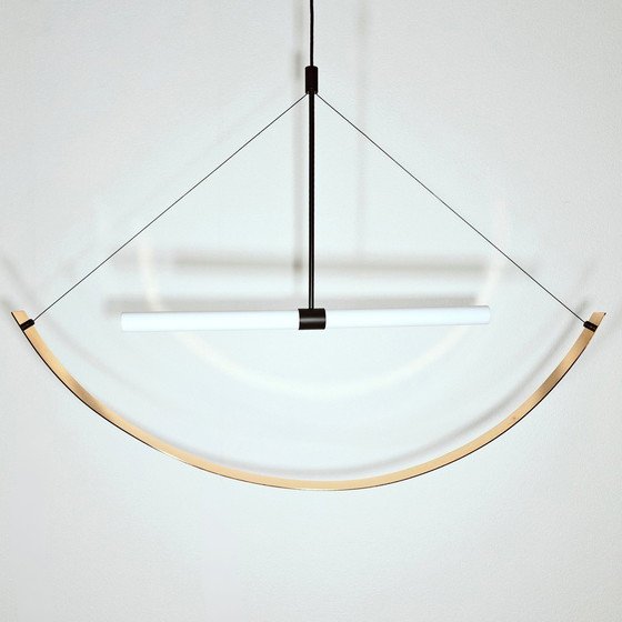 Image 1 of Aru Pendant Light Triangle - Shiny Gold - Fést Amsterdam