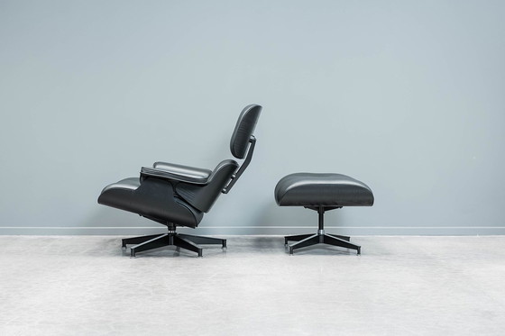 Image 1 of Eames Lounge Chair + Ottoman Xl