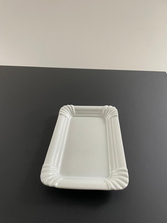 Image 1 of Plate Of White Ceramic In The Shape Of Paper Plate