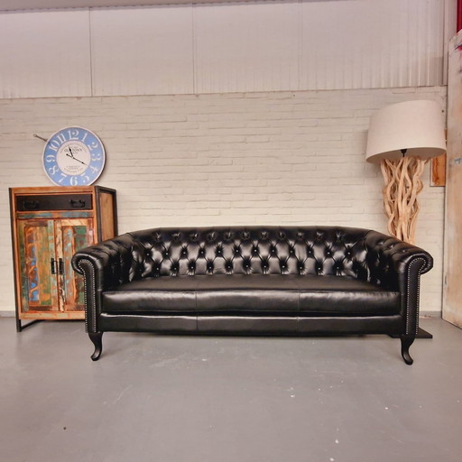 Hampton Classic Chesterfield Sofa Set (2-Seater + 3-Seater) - Black, Leather