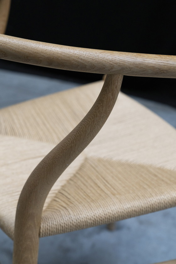 Image 1 of Hans J Wegner Wishbone chair