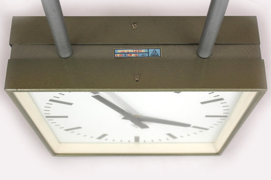 Image 1 of Pragotron Railway Clock