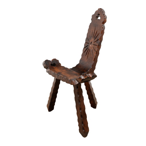 Chaise en bois brutaliste espagnole