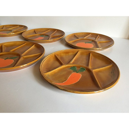 Set of 6 vintage enameled earthenware compartmentalized plates, 1970