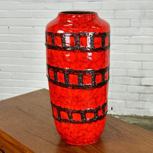 Vase rouge de l'Allemagne de l'Ouest 517-45 par Scheurich