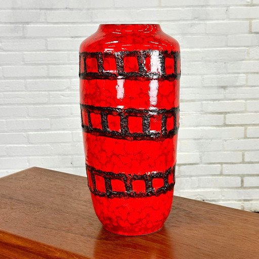 Vase rouge de l'Allemagne de l'Ouest 517-45 par Scheurich