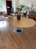 Leolux table by Hugo de Ruiter