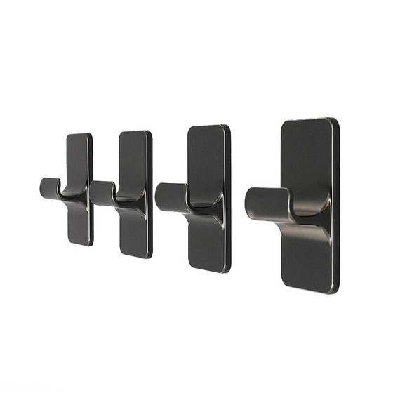 Image 1 of Set di 4 grucce vintage in plastica marrone, Italia 1960