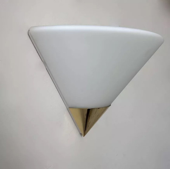 Image 1 of Lámpara de pared de opalina y latón, Alemania, 1980