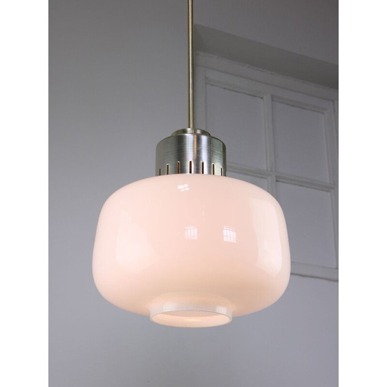 Image 1 of Lampada a sospensione in opalino di metà secolo