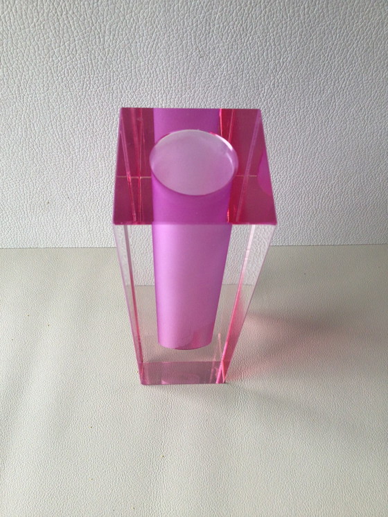 Image 1 of 3-D Vase Of Perspex