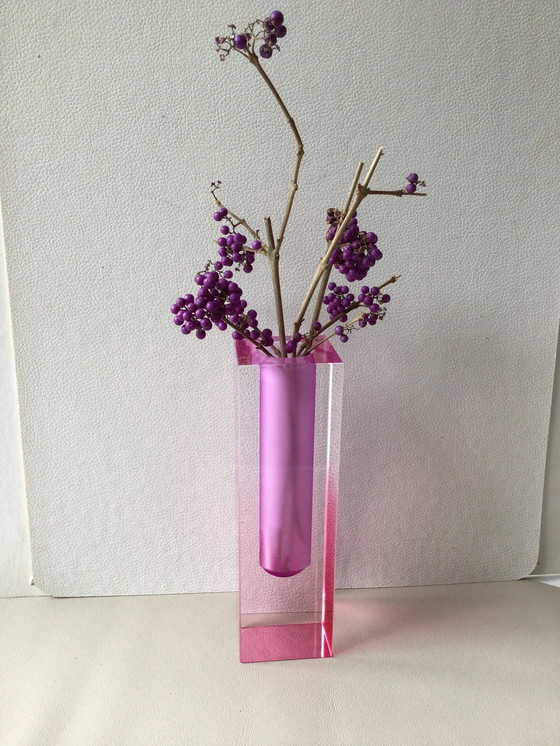 Image 1 of 3-D Vase Of Perspex