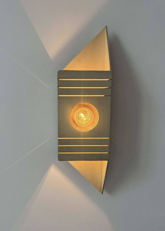 Image 1 of 2 applique in metallo laccato bianco - Francia 1970