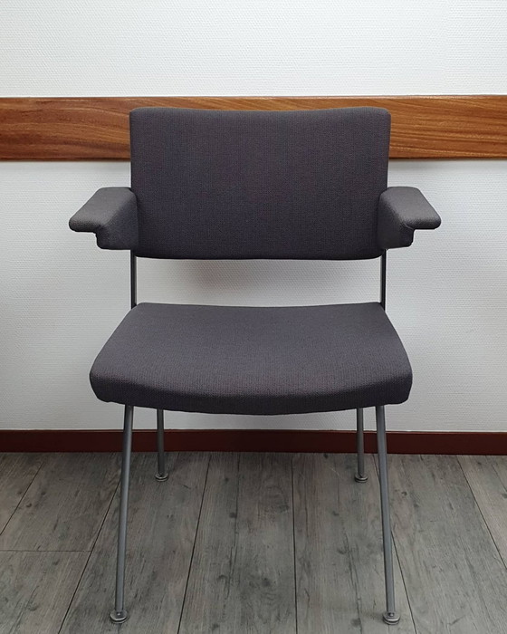 Image 1 of Chaise de conférence vintage