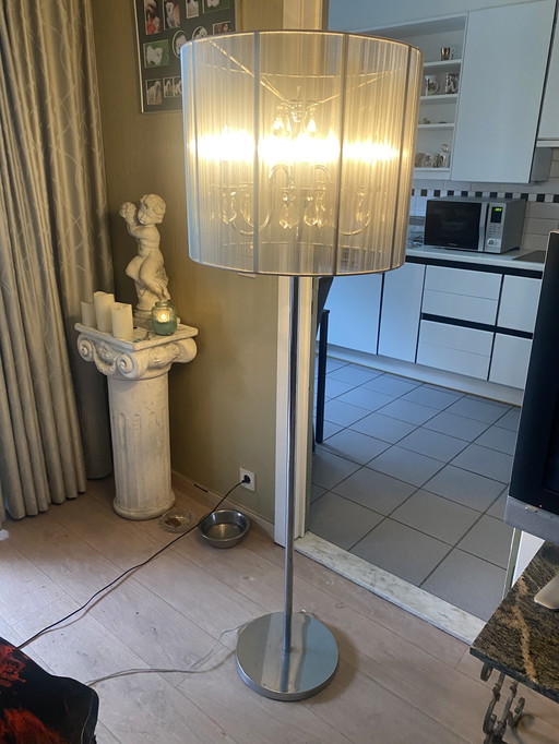 Modern floor lamp