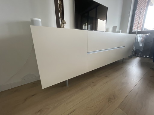 Castelijn Line sideboard