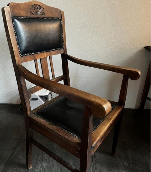 Classic Dining Room Set