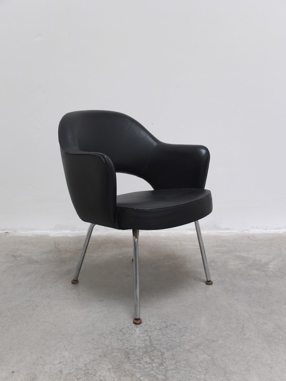 Image 1 of Original Set Of 4 'Executive' Armchairs By Eero Saarinen For Knoll, 1960S