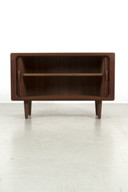 Armoire danoise Dyrlund