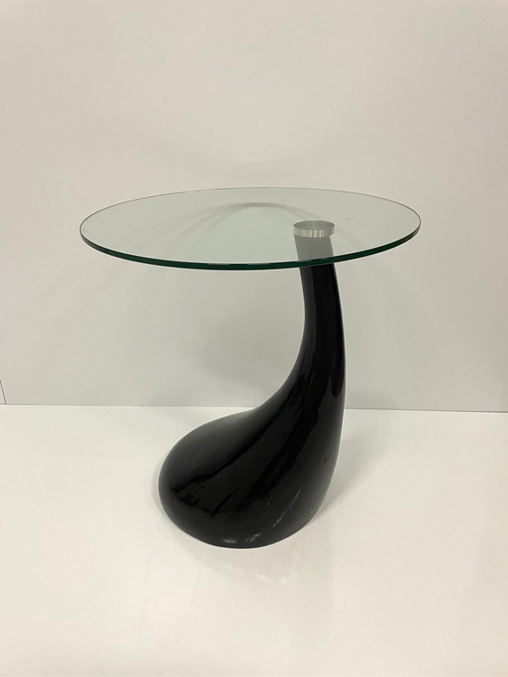 Image 1 of Table d'appoint design en verre