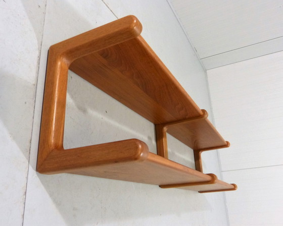 Image 1 of Dyrlund wall shelf