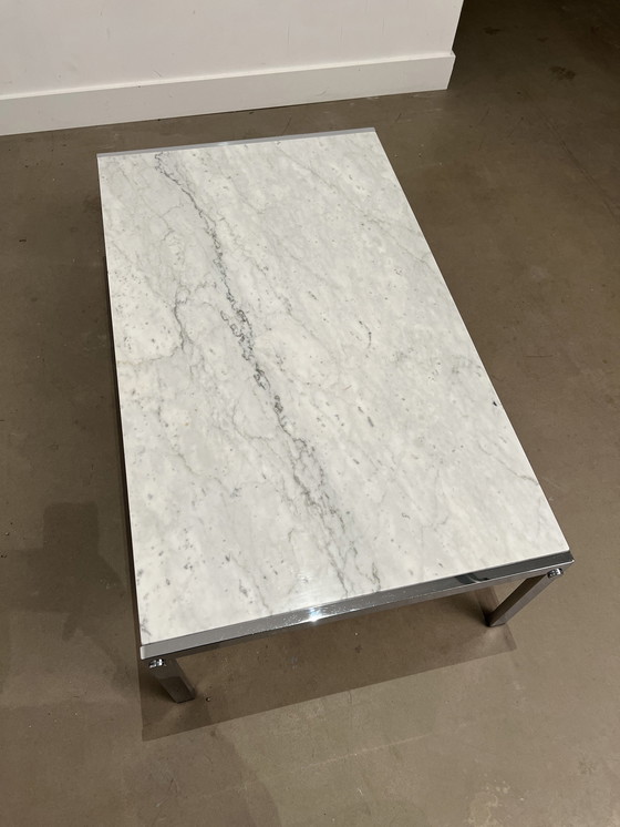 Image 1 of Design Carrara Marble Low Coffee Table, Italy 1970'S