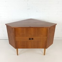 Buffet d'angle vintage