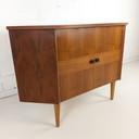 Buffet d'angle vintage