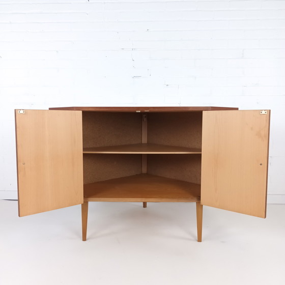 Image 1 of Credenza angolare vintage