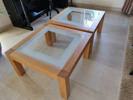 2 tables basses en chêne avec plateau en verre