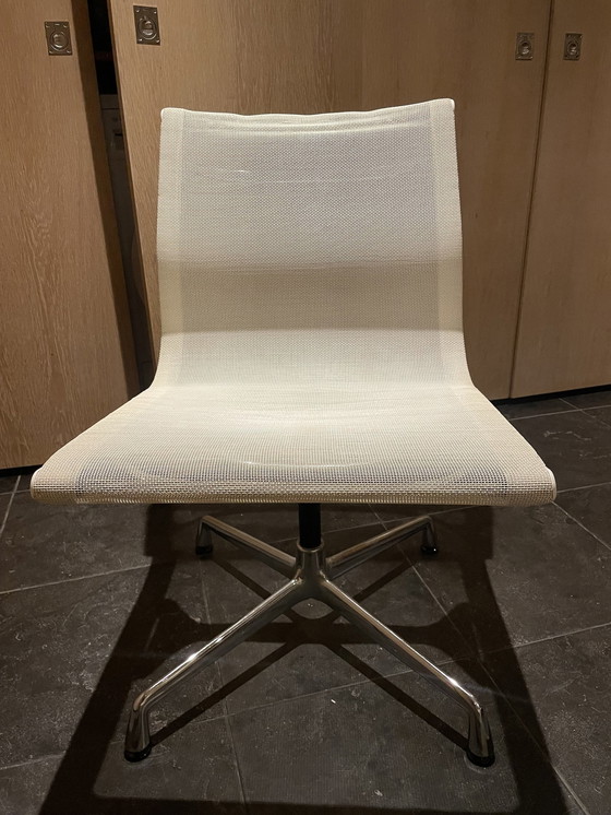 Image 1 of Vitra Desk Chair