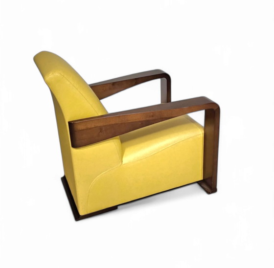 Image 1 of Hugues Chevalier Beautiful Condition / 2 X Ying Armchair / Hurgues Chevalier / Leather / By Chafik Gasmi