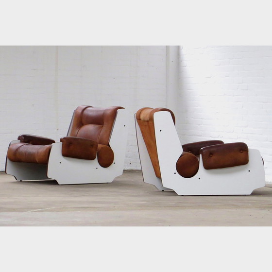 Image 1 of Set of two lounge armchairs in leather