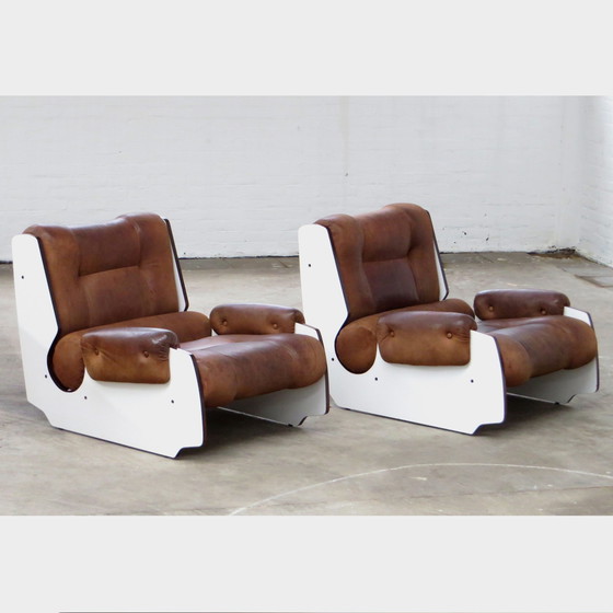 Image 1 of Set of two lounge armchairs in leather