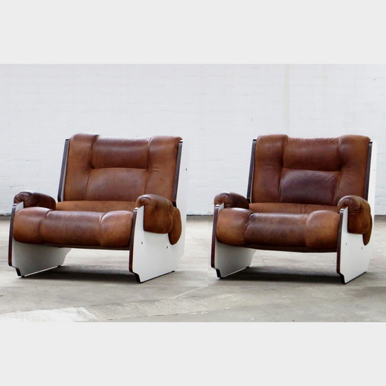 Image 1 of Set of two lounge armchairs in leather