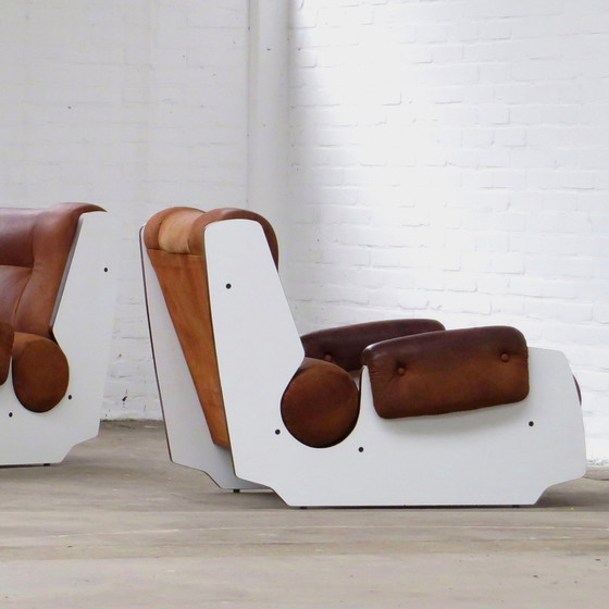 Image 1 of Set of two lounge armchairs in leather