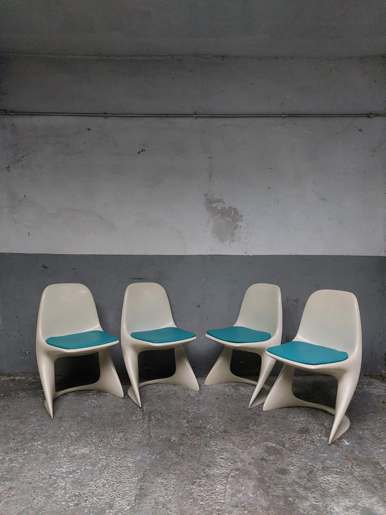 Image 1 of 4 x Chaises de salle à manger Casalino en plastique par Alexander Begge pour Casala