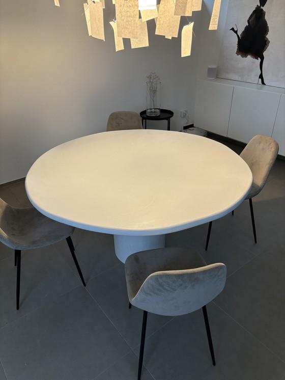 Image 1 of Table de salle à manger Mortex