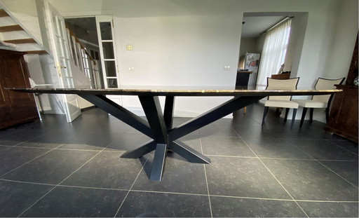 Modern Dining Table In Natural Marble